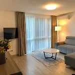 Erdvus Apartamentai Vanagupeje