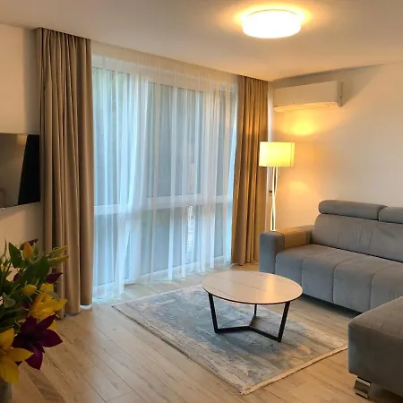 Erdvus Apartamentai Vanagupeje Appartamento *