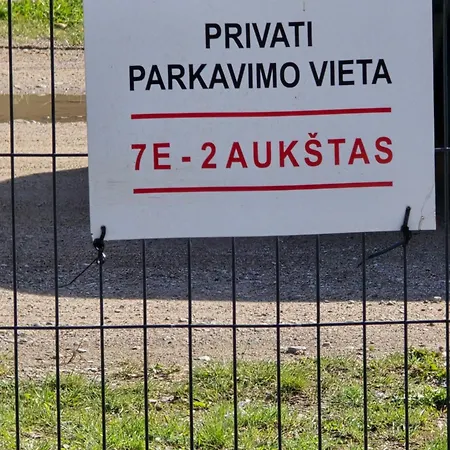 Erdvus Apartamentai Vanagupeje Butas