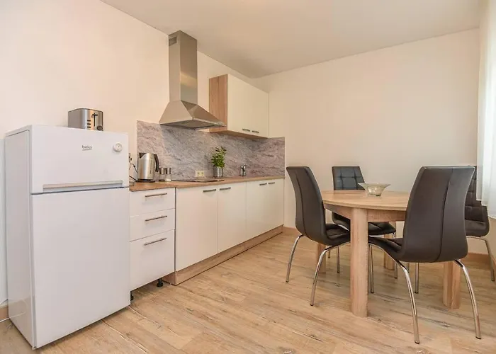 Erdvus Apartamentai Vanagupeje Apartman Palanga
